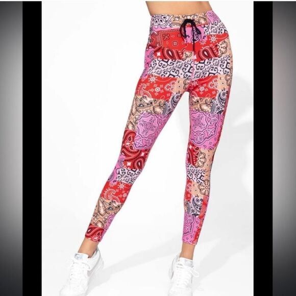 NWT EleVen By Venus Williams Bandana Babe 7/8 Legging - Picture 3 of 16